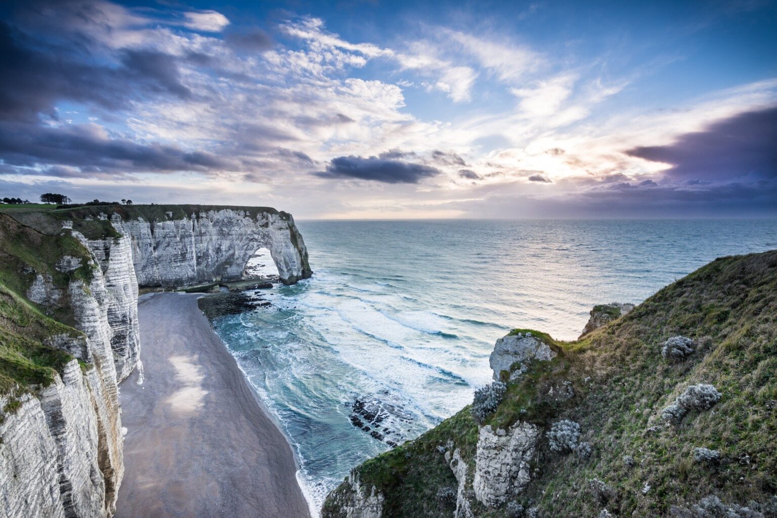 S'installer en Normandie au bord de la mer, au cœur de l'histoire S'installer en Normandie au bord de la mer, au cœur de l'histoire
